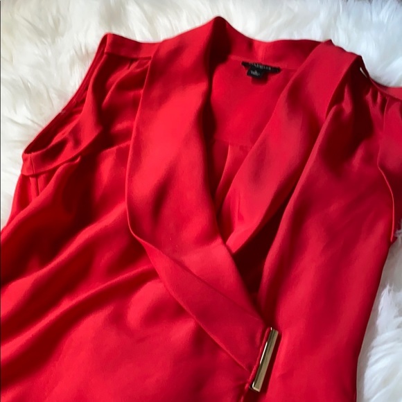 Express portfolio top - Picture 2 of 3